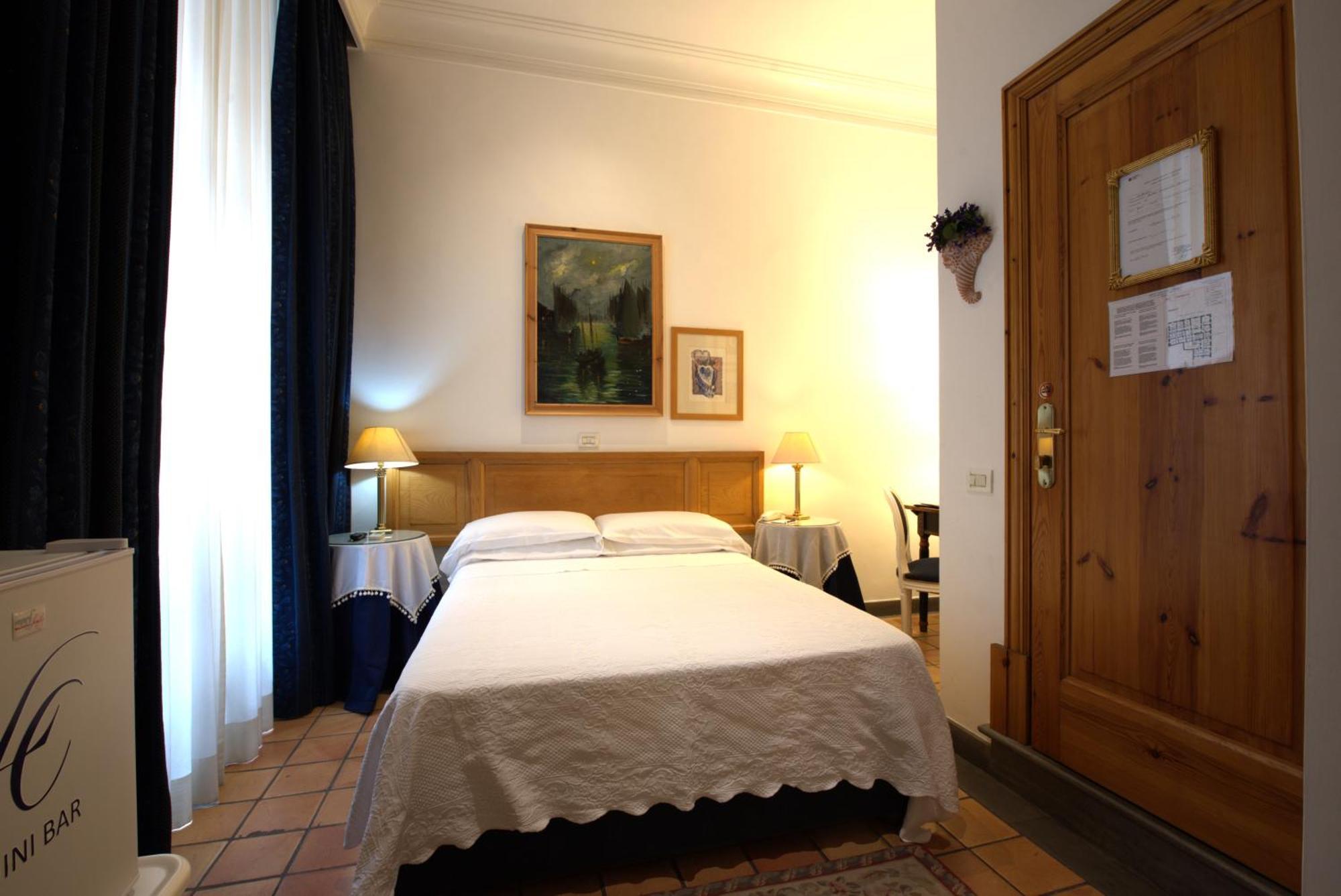 Hotel Locanda Cairoli Rom Exterior foto
